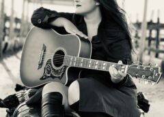 Cantora Victoria Alencar se apresenta em Salvador nesta quinta (22 de maio)