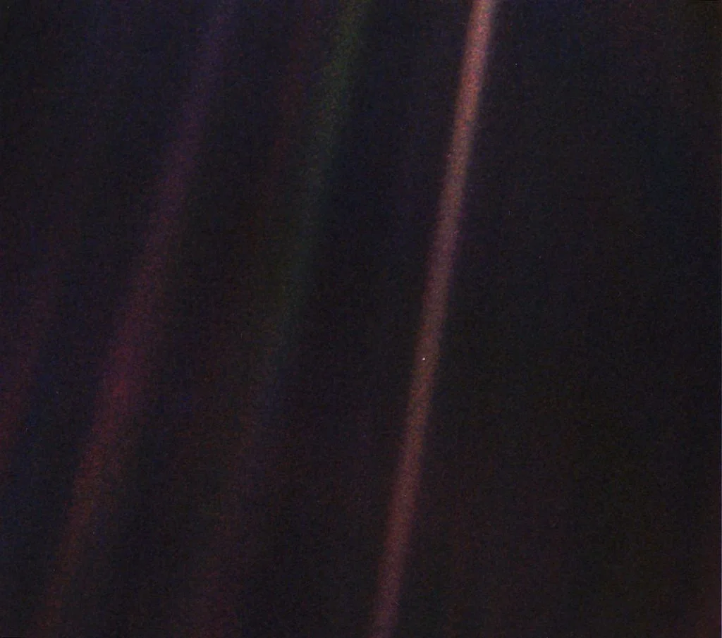 terra pela voyager 1