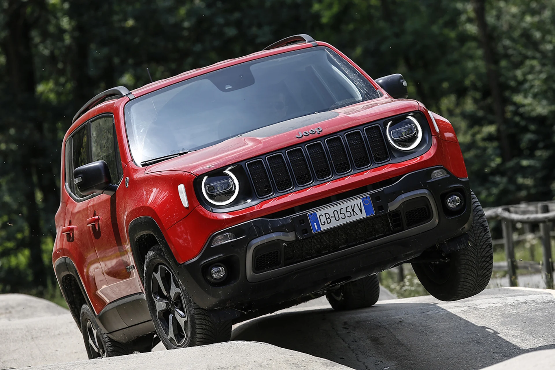 Editar informações da imagem 2021-4x4-of-the-year-awards